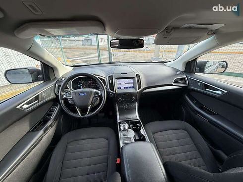 Ford Edge 2019 - фото 17