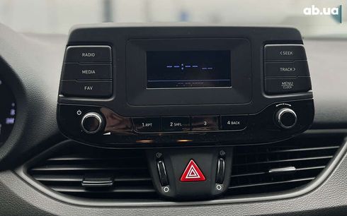 Hyundai i30 2021 - фото 18