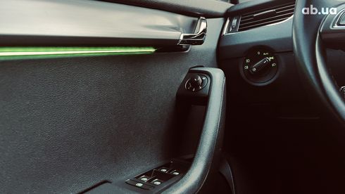 Skoda Octavia 2016 черный - фото 18