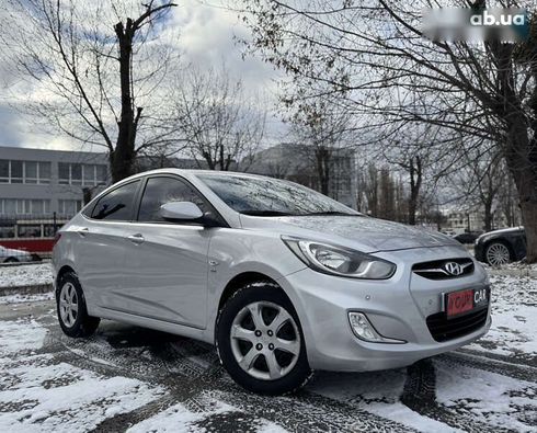 Hyundai Accent 2012 - фото 14