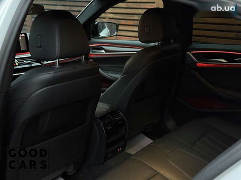 BMW 5 серия 2020 - фото 24