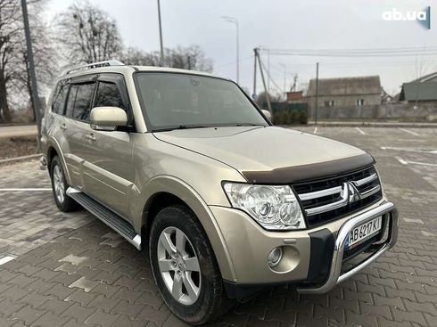 Mitsubishi Pajero Wagon 2008 - фото 2