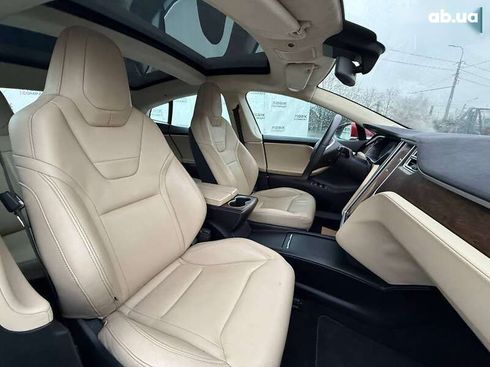 Tesla Model S 2016 - фото 26