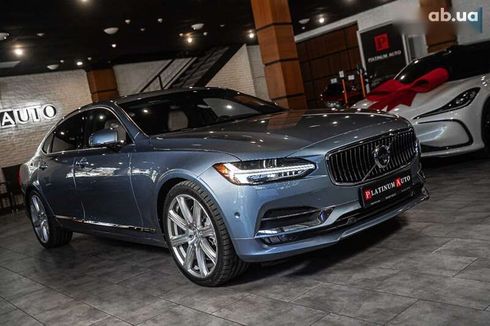 Volvo S90 2017 - фото 23