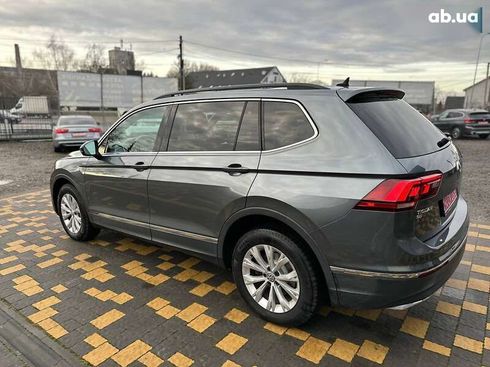 Volkswagen Tiguan 2018 - фото 11