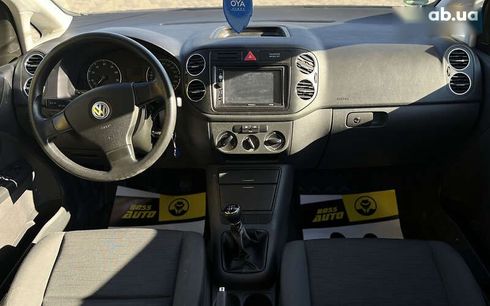 Volkswagen Golf 2005 - фото 13