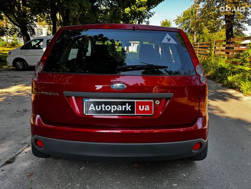 Ford Fiesta 2007 красный - фото 24