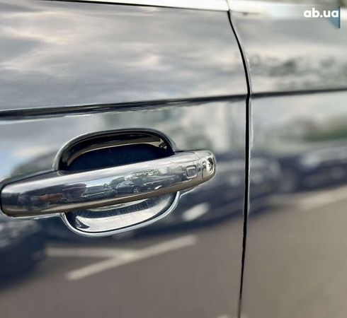 Audi A4 2014 - фото 17