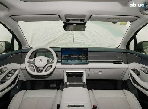 BYD Tang 2025 - фото 7