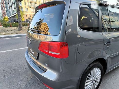 Volkswagen Touran 2015 - фото 28