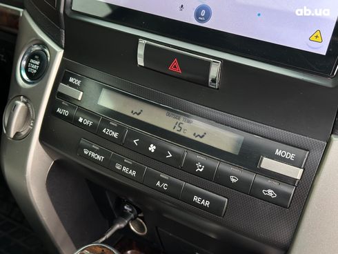 Toyota Land Cruiser 2008 серый - фото 91