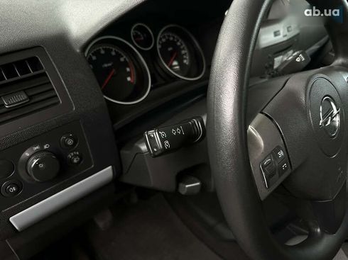 Opel Zafira 2005 - фото 26