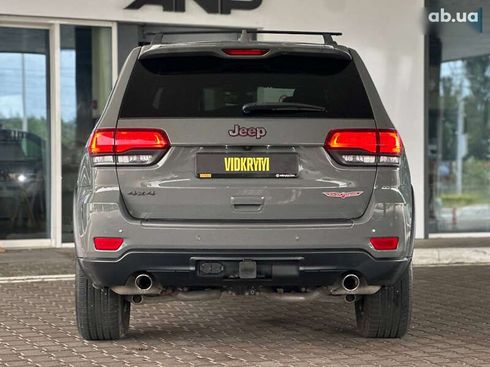 Jeep Grand Cherokee 2020 - фото 22