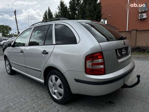 Skoda Fabia 2005 - фото 11