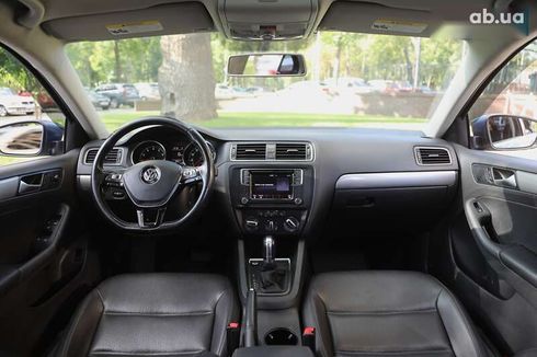 Volkswagen Jetta 2017 - фото 13