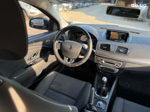 Renault Megane 2014 белый - фото 20