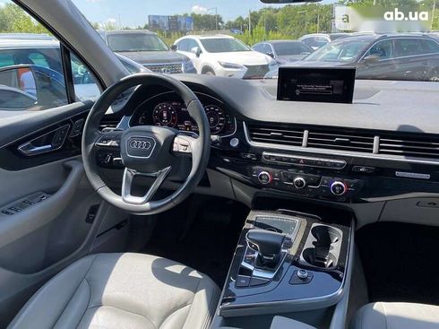 Audi Q7 2018 - фото 10