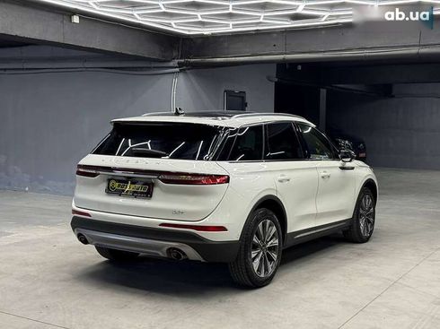 Lincoln Corsair 2019 - фото 6