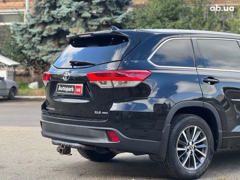 Toyota Highlander 2017 черный - фото 7