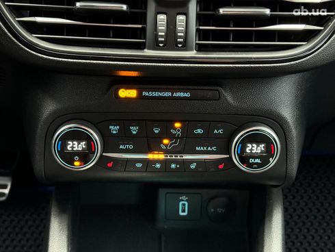 Ford Focus 2019 синий - фото 29