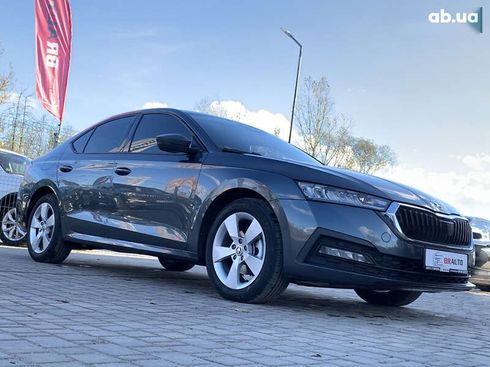 Skoda Octavia 2020 - фото 6