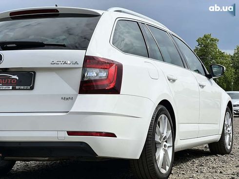 Skoda Octavia 2020 - фото 13