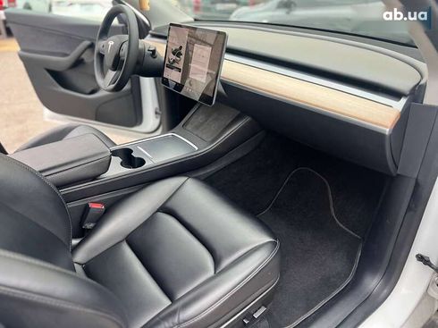 Tesla Model Y 2022 - фото 6