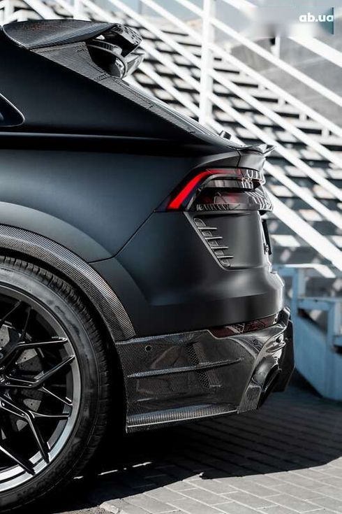 Audi RS Q8 2020 - фото 8