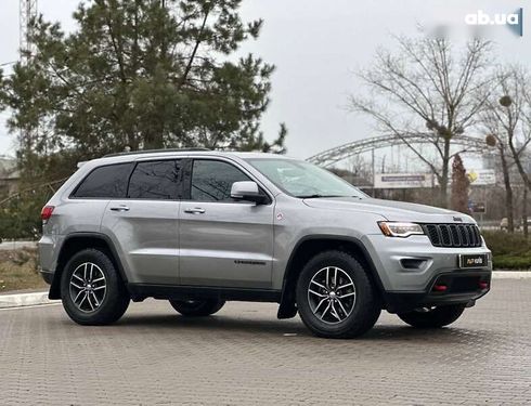 Jeep Grand Cherokee 2017 - фото 7