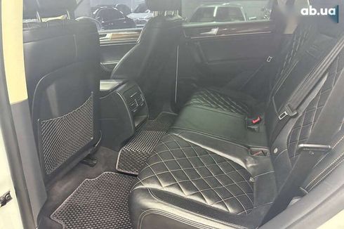 Volkswagen Touareg 2017 - фото 11