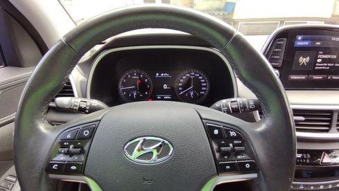 Hyundai Tucson 2020 серый - фото 9