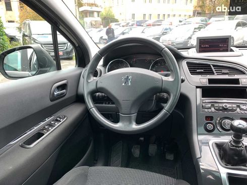 Peugeot 5008 2009 черный - фото 34