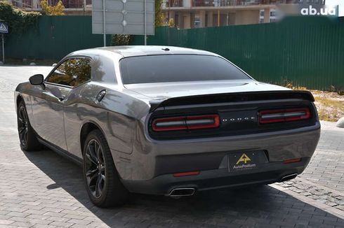 Dodge Challenger 2016 - фото 7