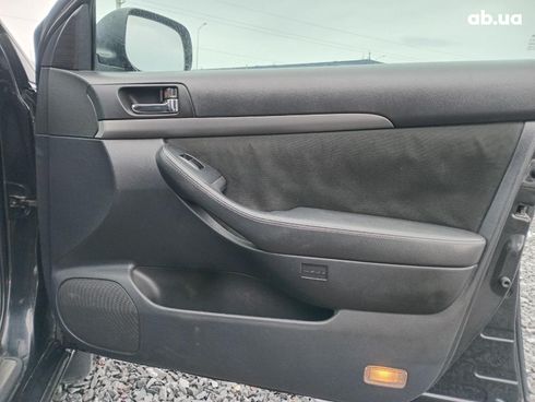 Toyota Avensis 2008 черный - фото 25