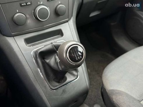 Opel Zafira 2006 - фото 24