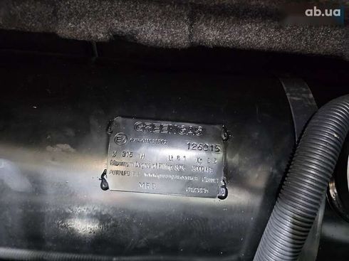 Toyota Camry 2015 - фото 13