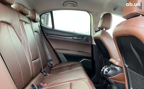 Alfa Romeo Stelvio 2017 - фото 22