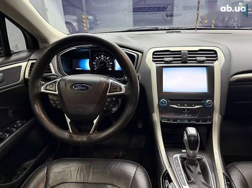 Ford Fusion 2013 - фото 18