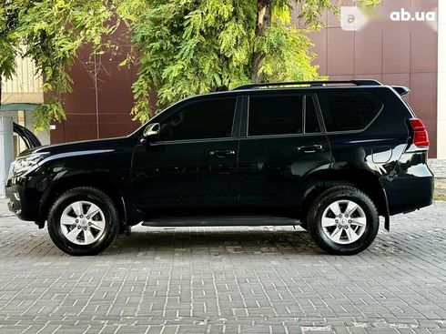 Toyota Land Cruiser Prado 2020 - фото 18