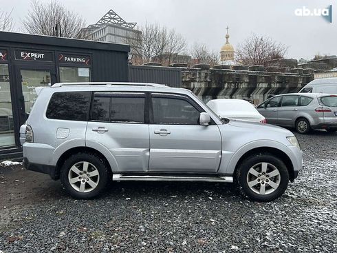 Mitsubishi Pajero Wagon 2007 - фото 4