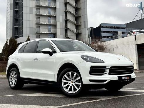 Porsche Cayenne 2017 - фото 20