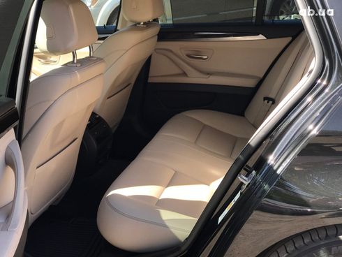 BMW 5 серия 2015 черный - фото 56