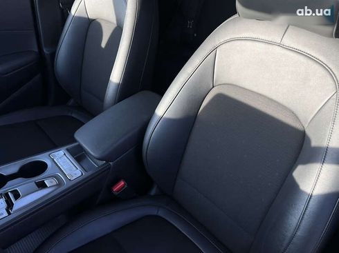 Hyundai Kona Electric 2021 - фото 30