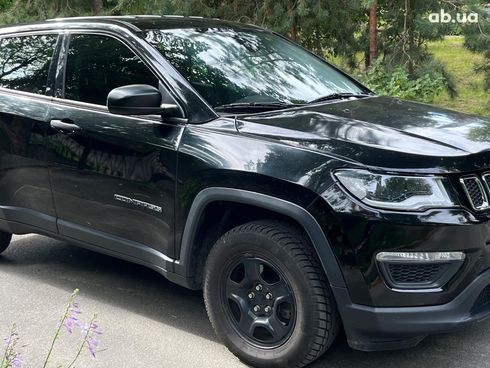 Jeep Compass 2017 черный - фото 17