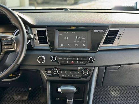 Kia Niro 2018 - фото 23