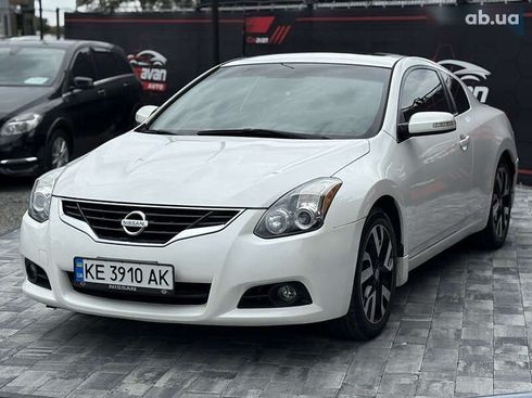Nissan Altima 2010 - фото 8
