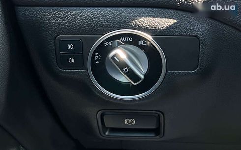 Mercedes-Benz GLA-Класс 2016 - фото 20