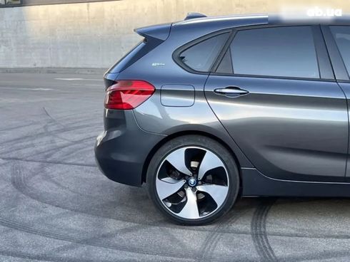 BMW 2 серия Active Tourer 2018 серый - фото 6