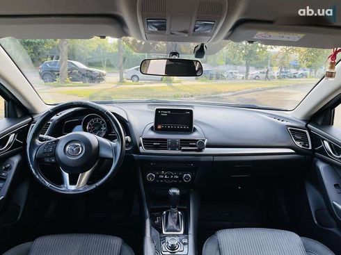 Mazda 3 2015 - фото 11