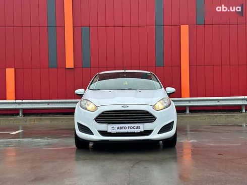 Ford Fiesta 2015 - фото 3